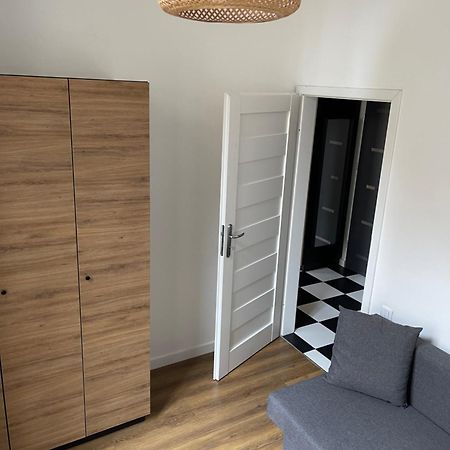 Апартаменты Urokliwy Loft W Ncl Kamienica Vabank 34 Лодзь Экстерьер фото