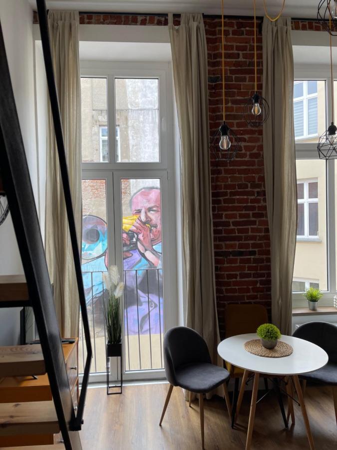 Апартаменты Urokliwy Loft W Ncl Kamienica Vabank 34 Лодзь Экстерьер фото